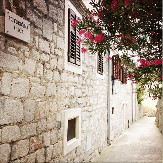 D House Authentic Zlarin House, Relaxing Courtyard And Terrace别墅 外观 照片